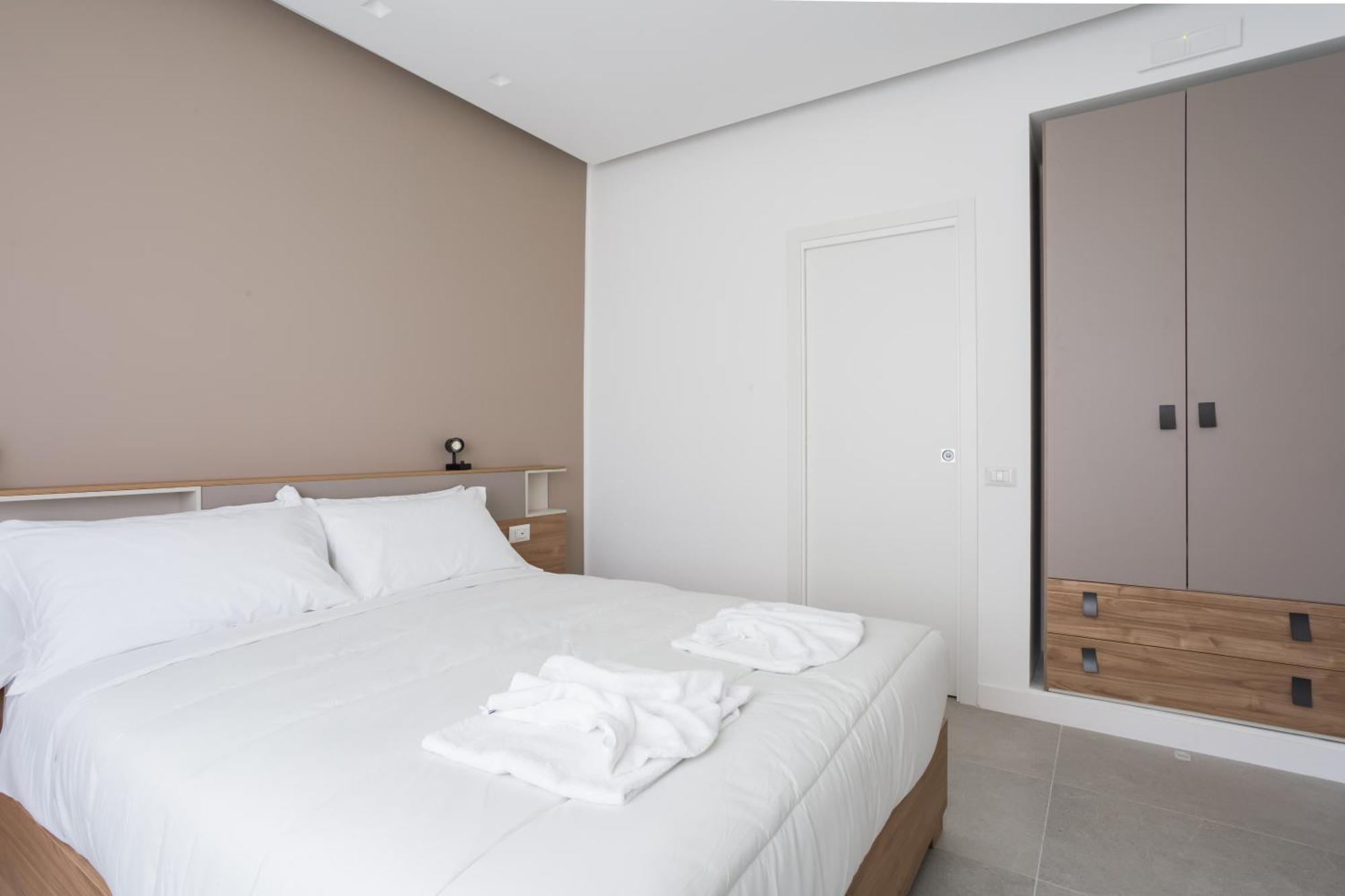 Guest house Napolishine Panorama Caravaggio By Dimorra *