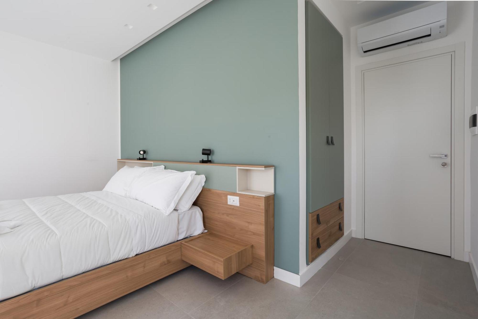 Napolishine Panorama Caravaggio By Dimorra Guest house