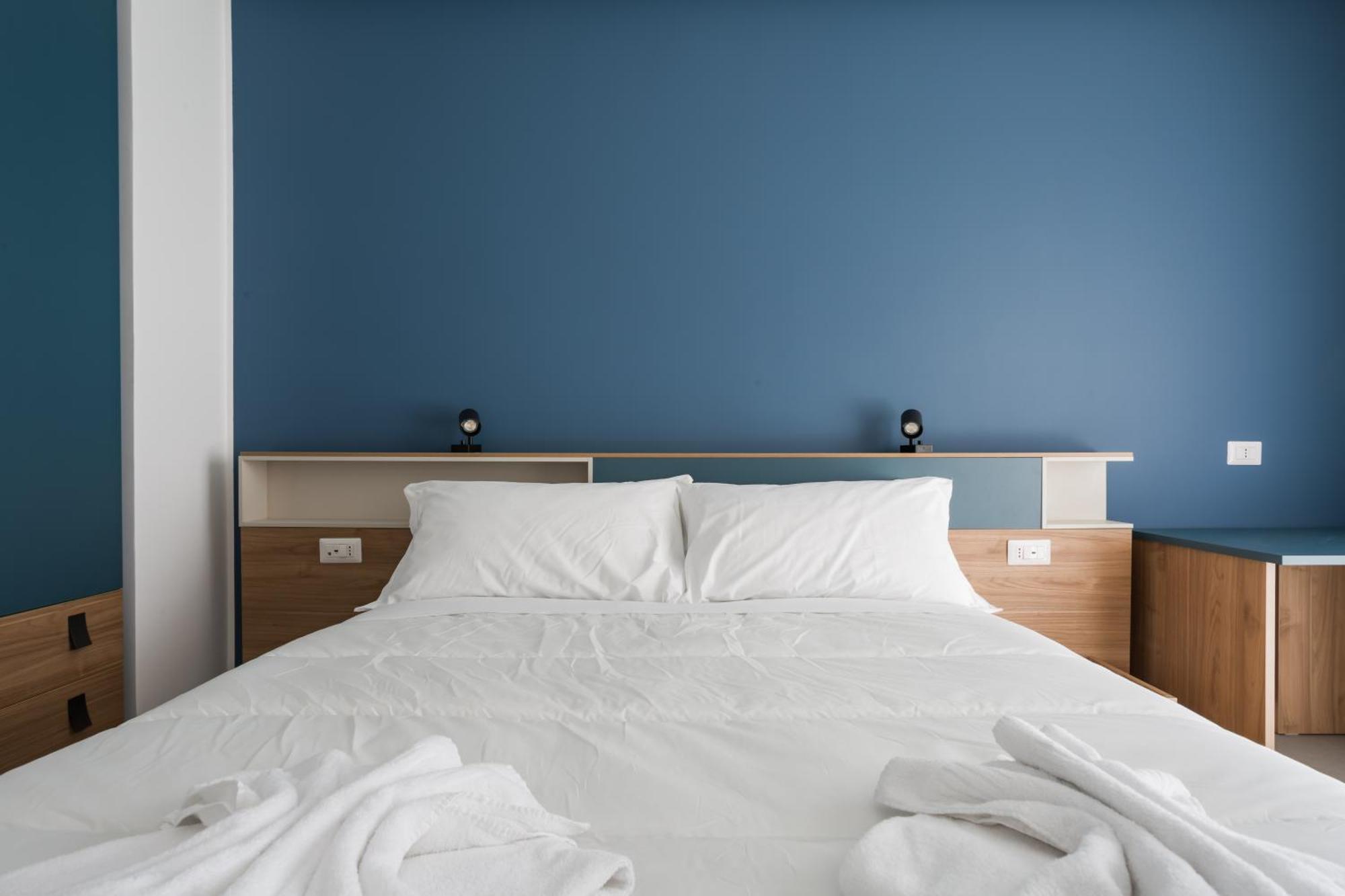Napolishine Panorama Caravaggio By Dimorra Guest house *